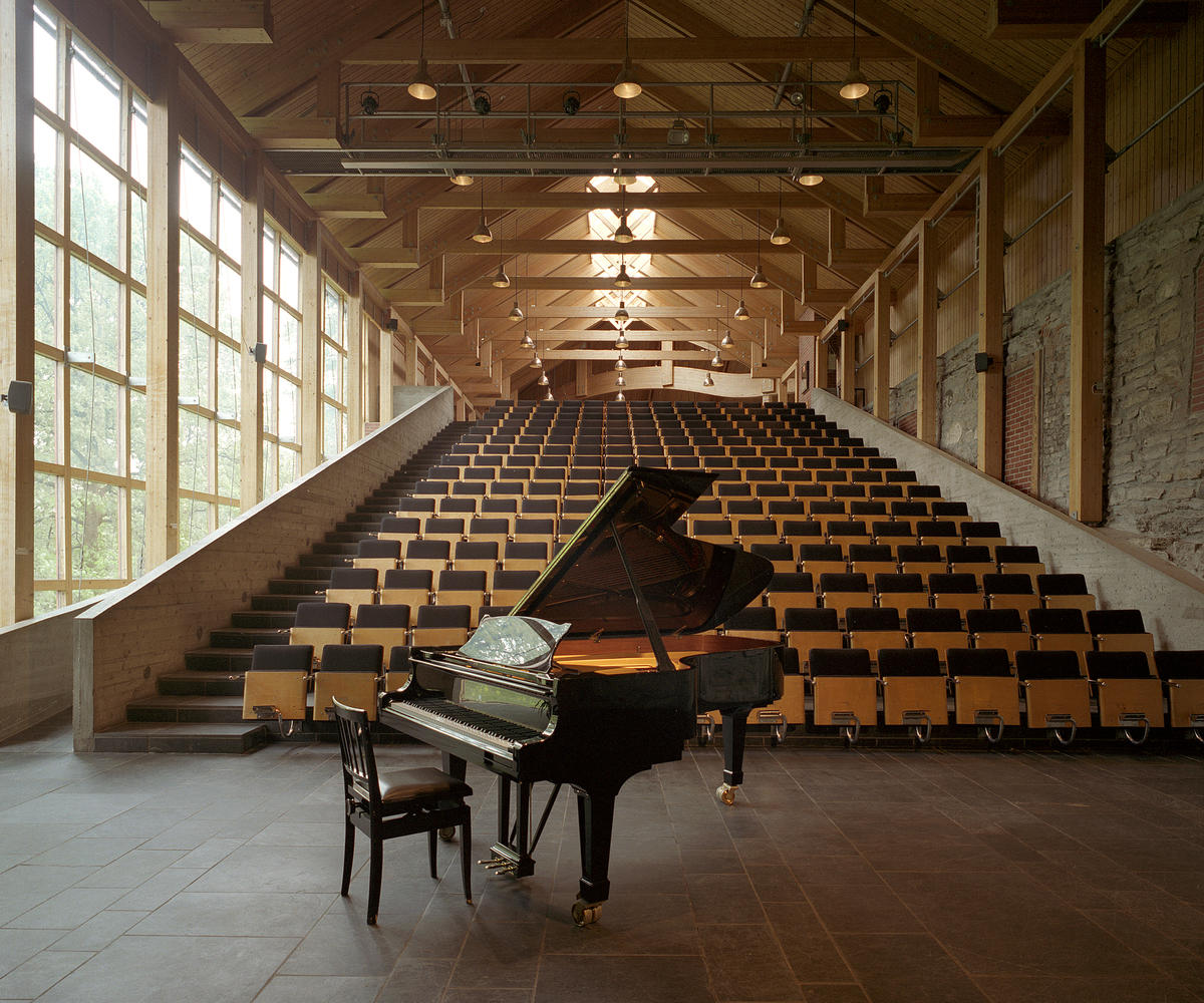 Aulaen på Domkirkeodden, Hamar